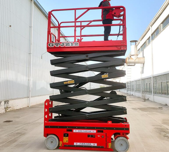 卡若自行走移动式升降机