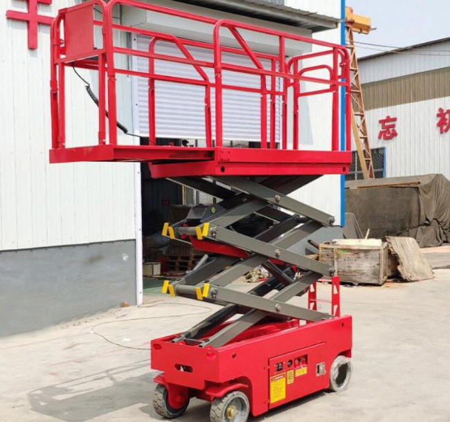卡若移动剪叉式升降机