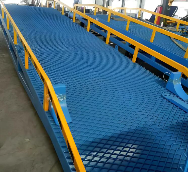 卡若移动式液压登车桥